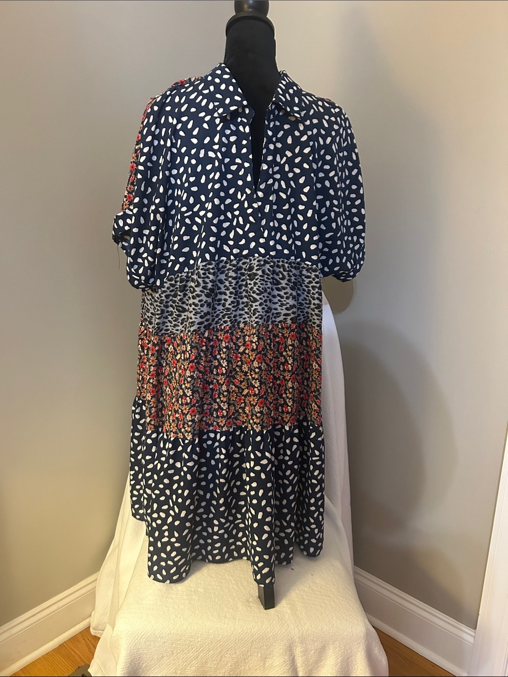 Umgee Navy Mixed-Print Tiered Midi Dress with Red Floral Band